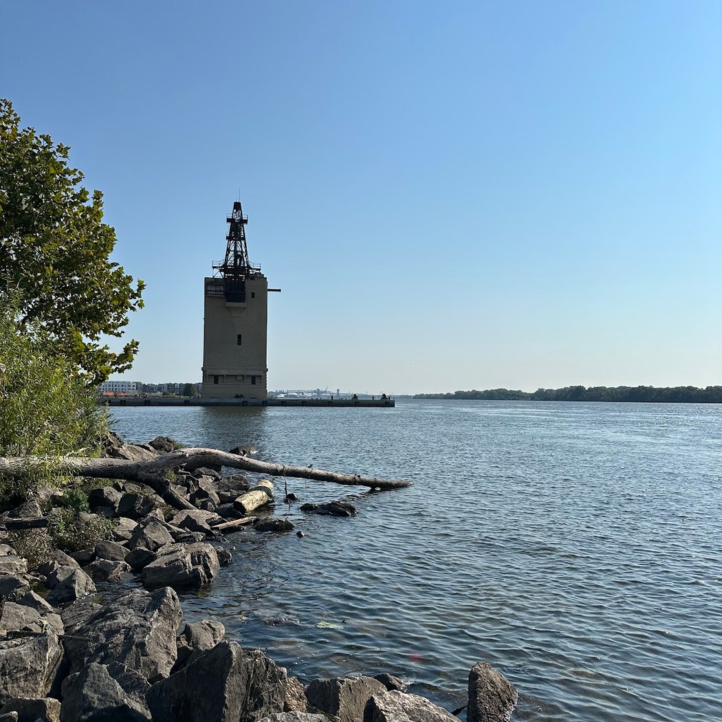 Penn Treaty Park 3