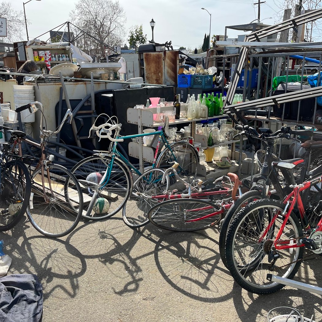 San Pablo Flea Market 3