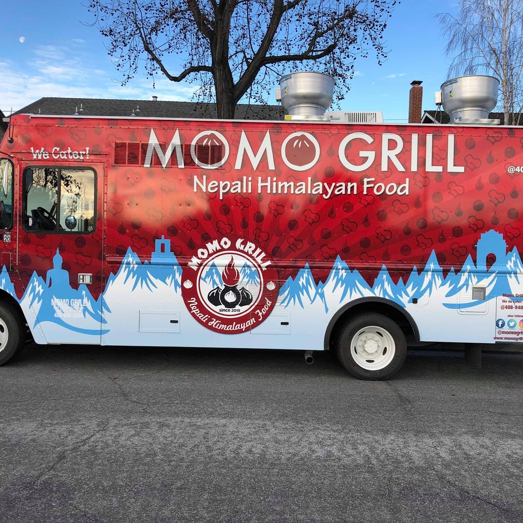 Momo Grill Food Truck 3