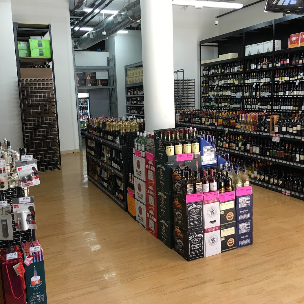 The Liquor Store.com 3