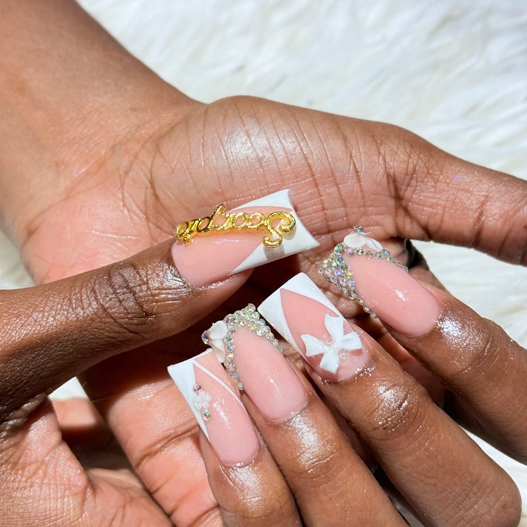 Harlem Nail Bar 2