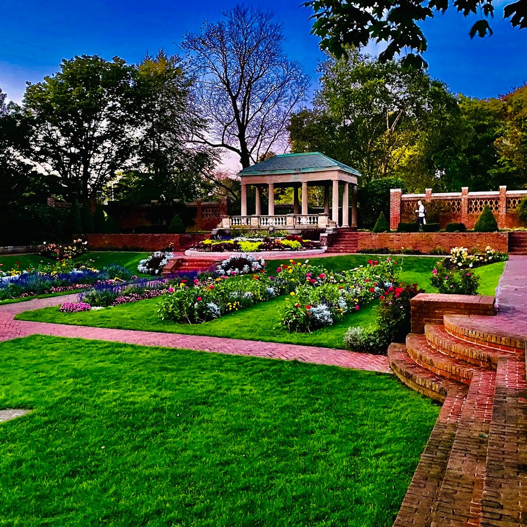 Lynch Park Rose Garden 1