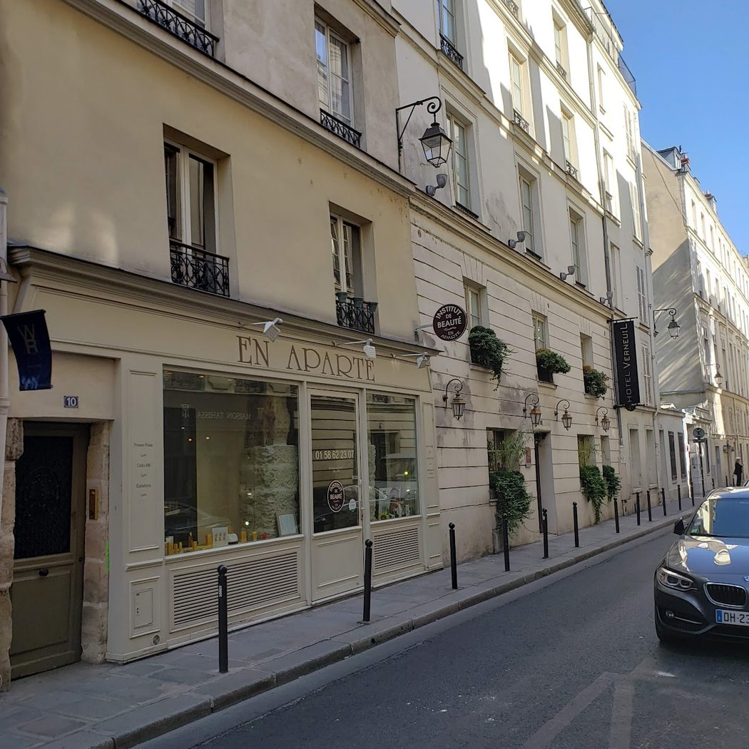 Carré Rive Gauche 2