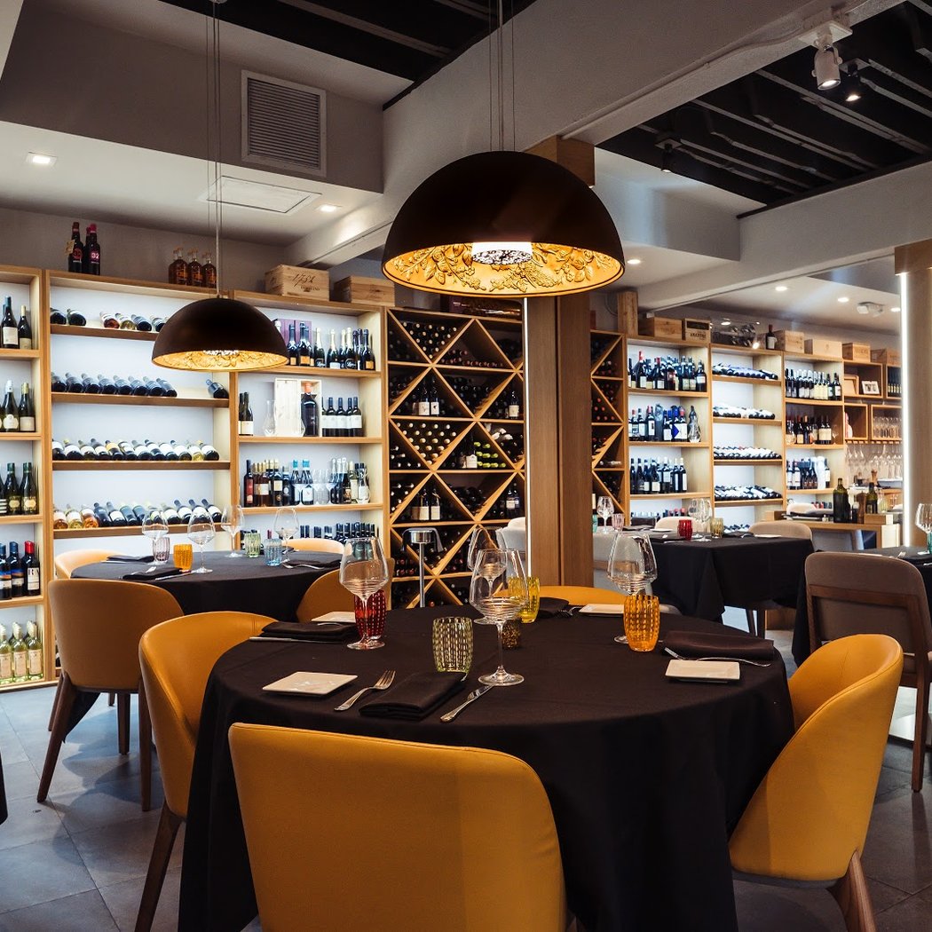 Ferraro's Kitchen Restaurant and Wine Bar 2