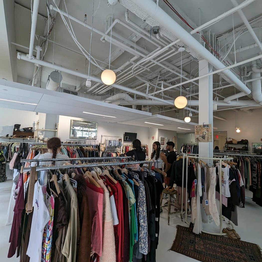 friends + family Vintage Store 2
