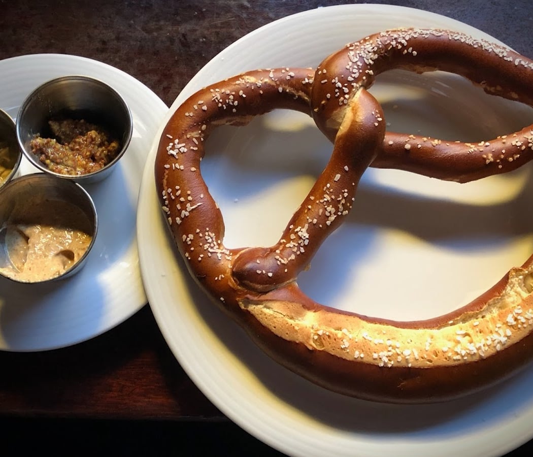 SideBar Gastropub 3