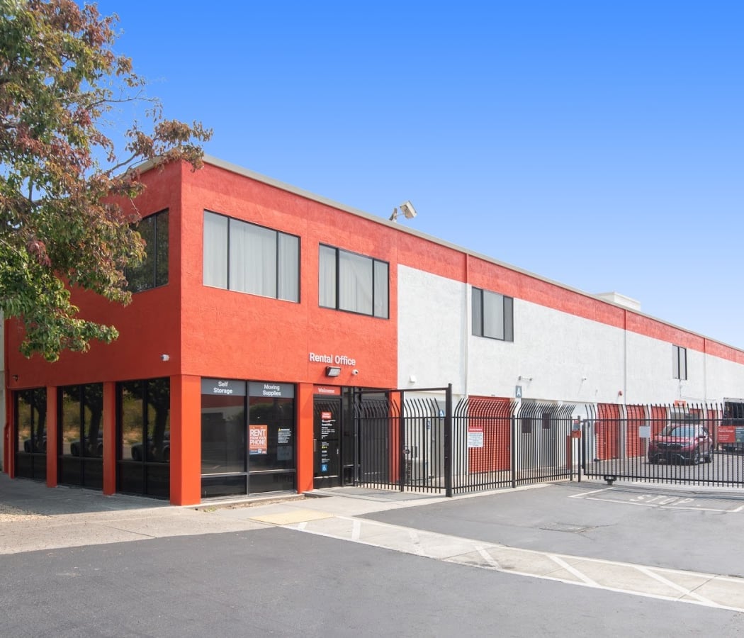 Public Storage 2