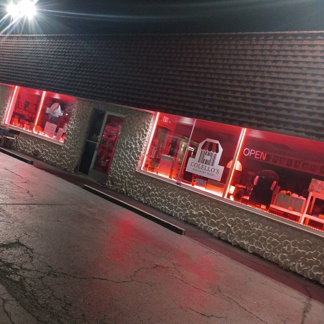 Colello's Discount Shop 2