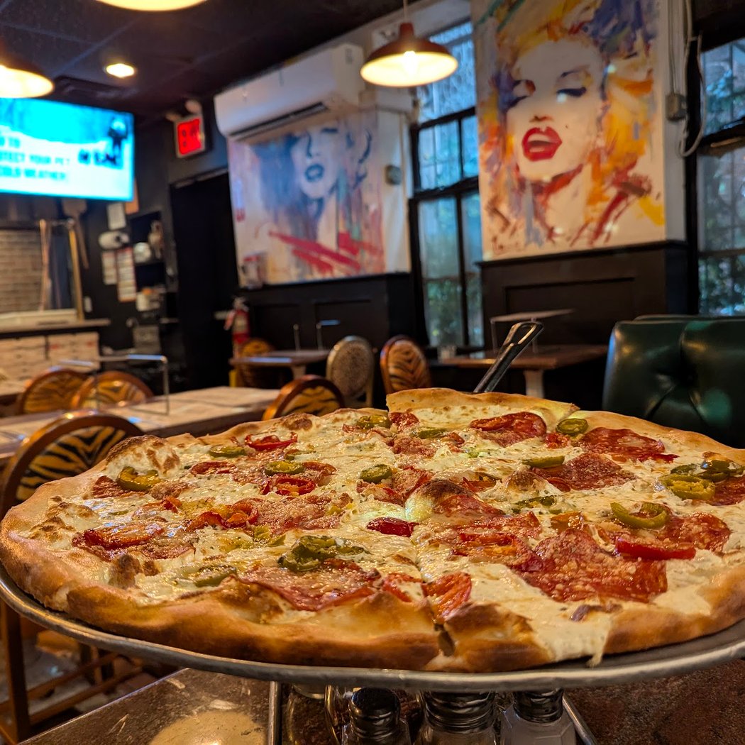 Limelight ™ Original Famous Coal Fired Brick Oven Pizzeria NYC 2