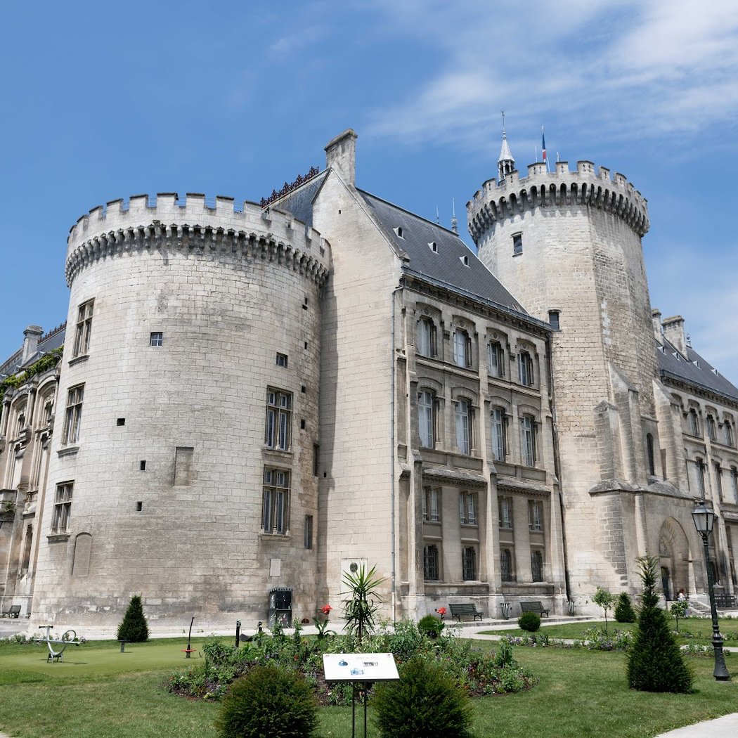 Town Hall - City Hall of Angoulême 3