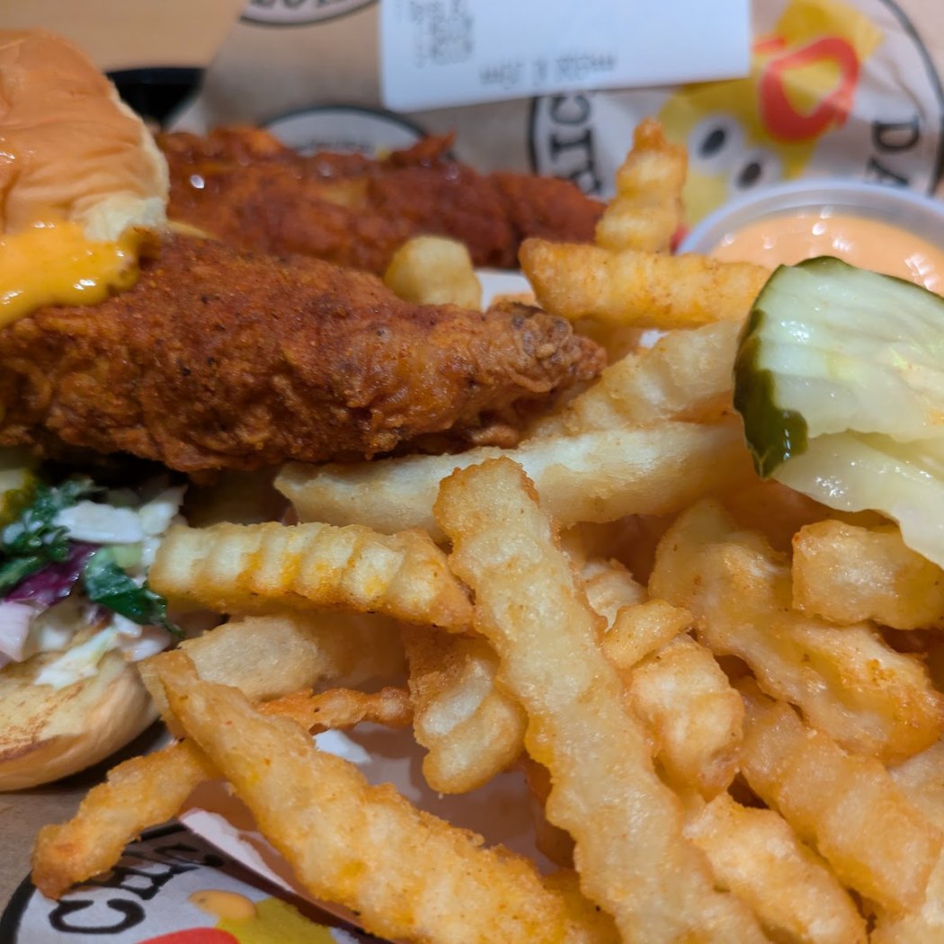 Dave's Hot Chicken 1