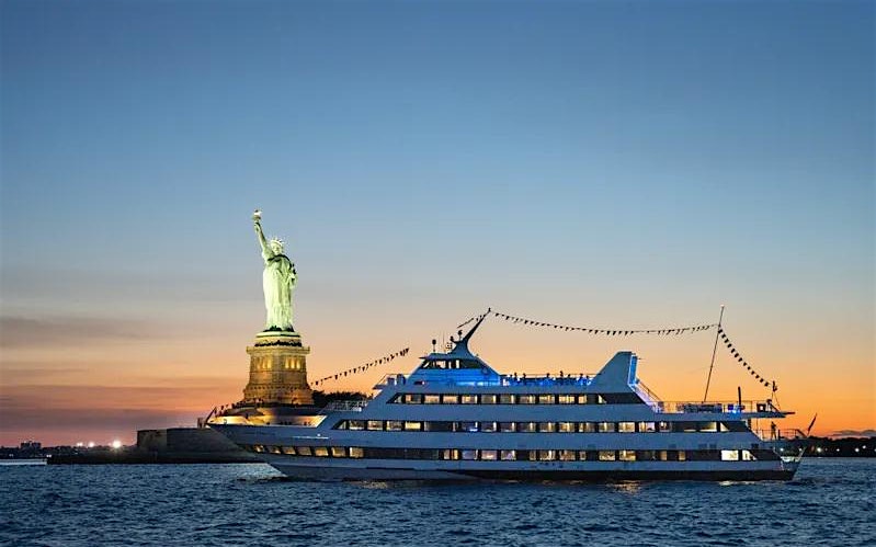 Sunset Yacht party 1