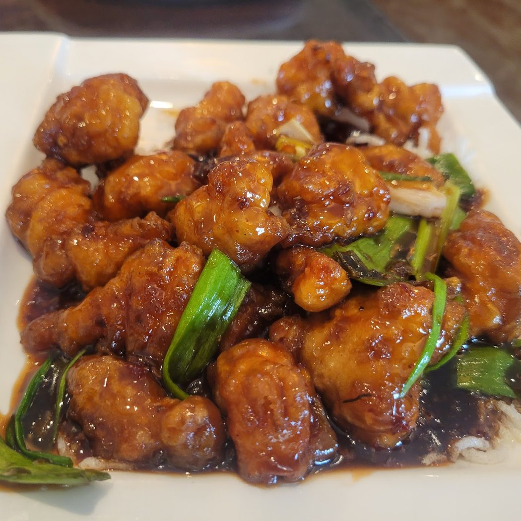 Sticky Rice Chinese Bistro & Bar 1