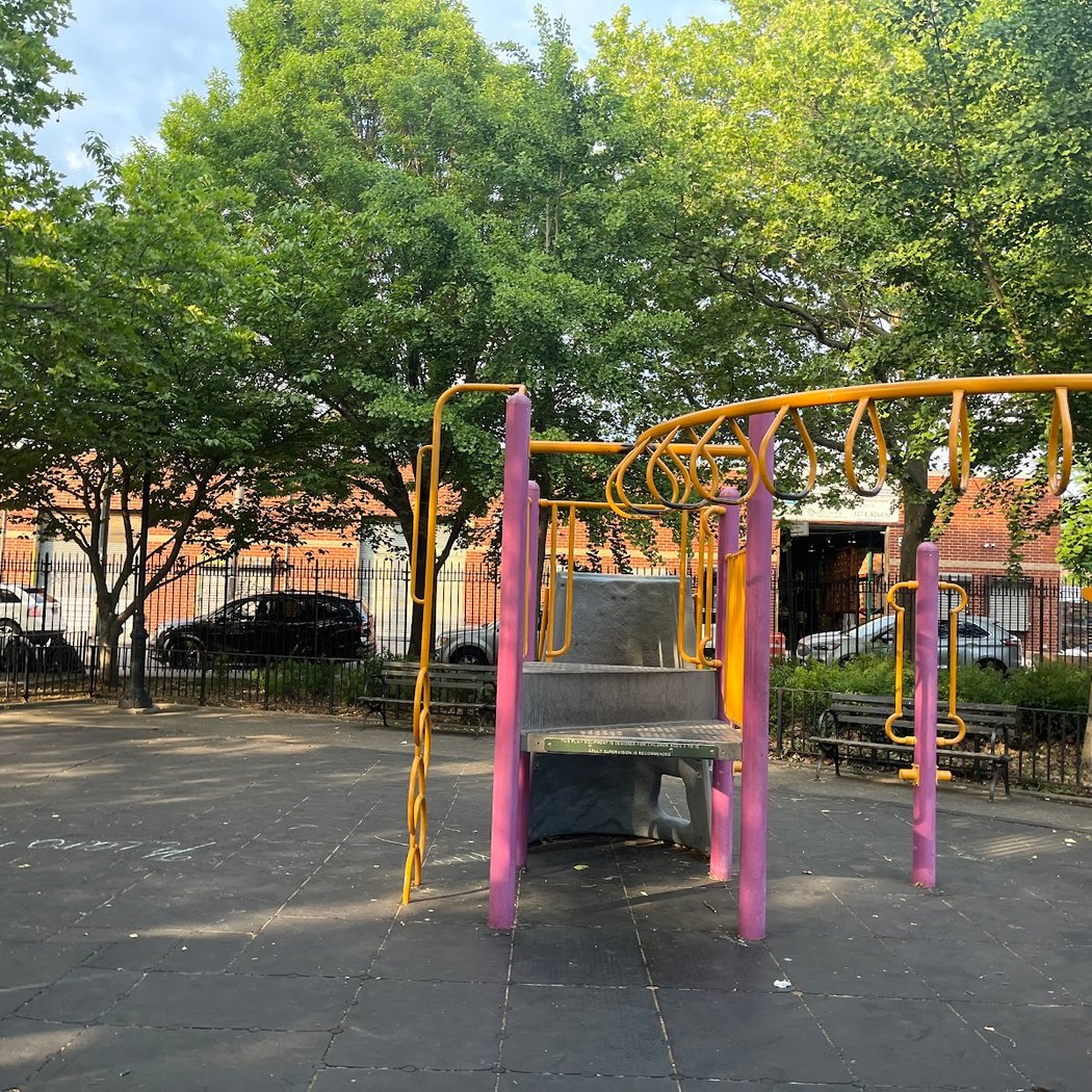 Curtis Playground 3