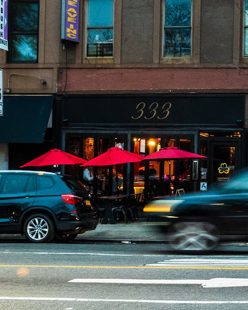 333 Lounge & Restaurant 3