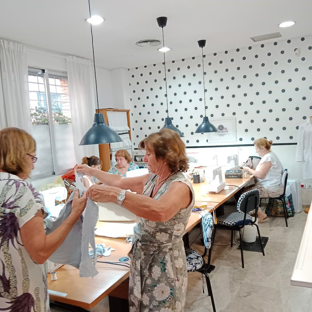 Taller Costura "THE BUTTON CLUB" 1