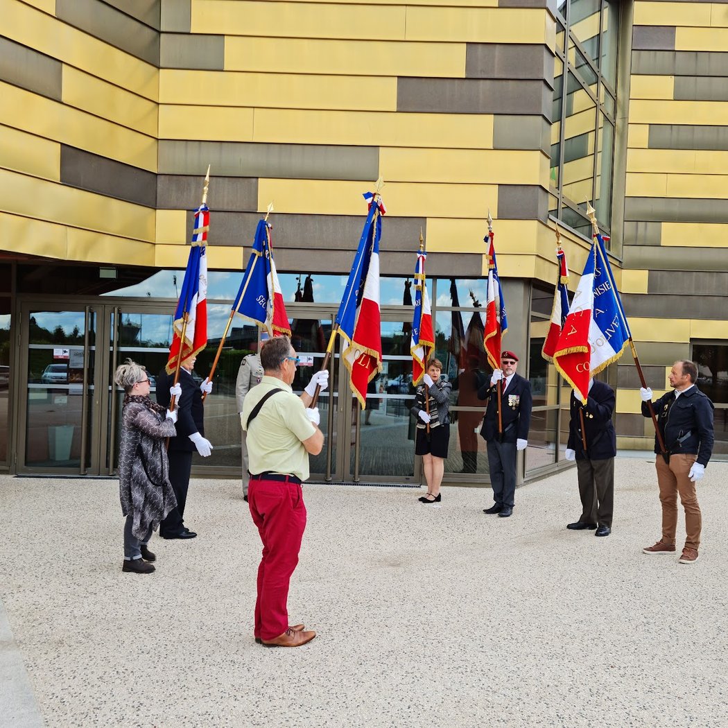 Cultural Center Yvremont 3