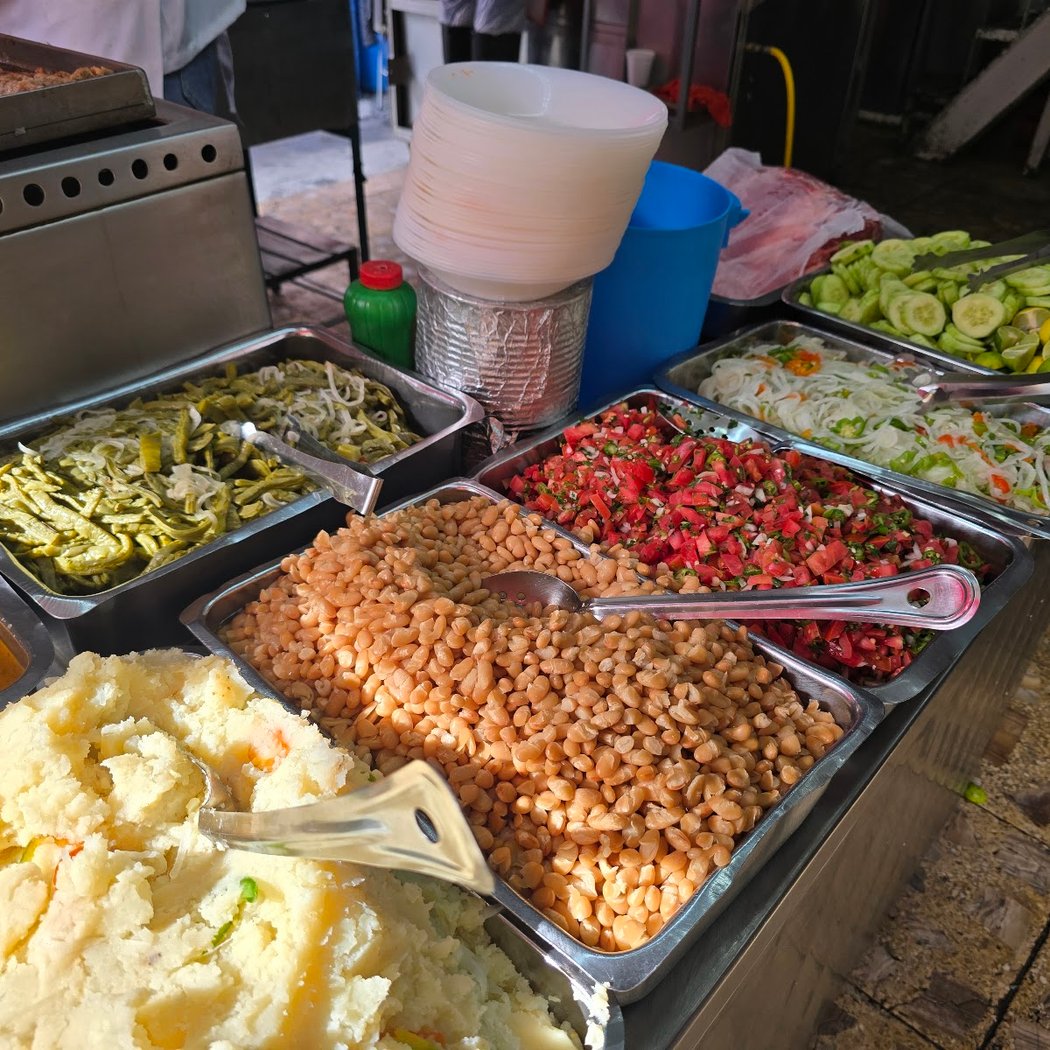 Tacos Los Paisas 1