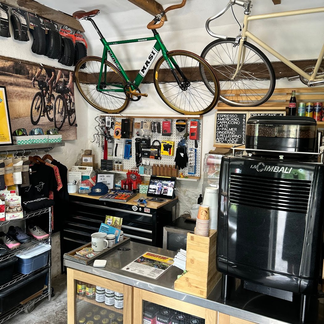 PAPERtrail Bike Cafe