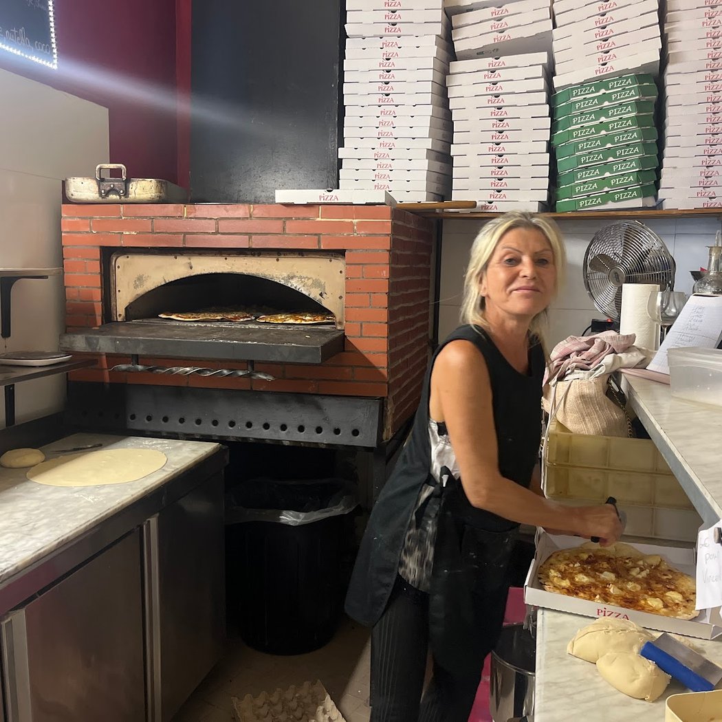 Bella Pizza 1