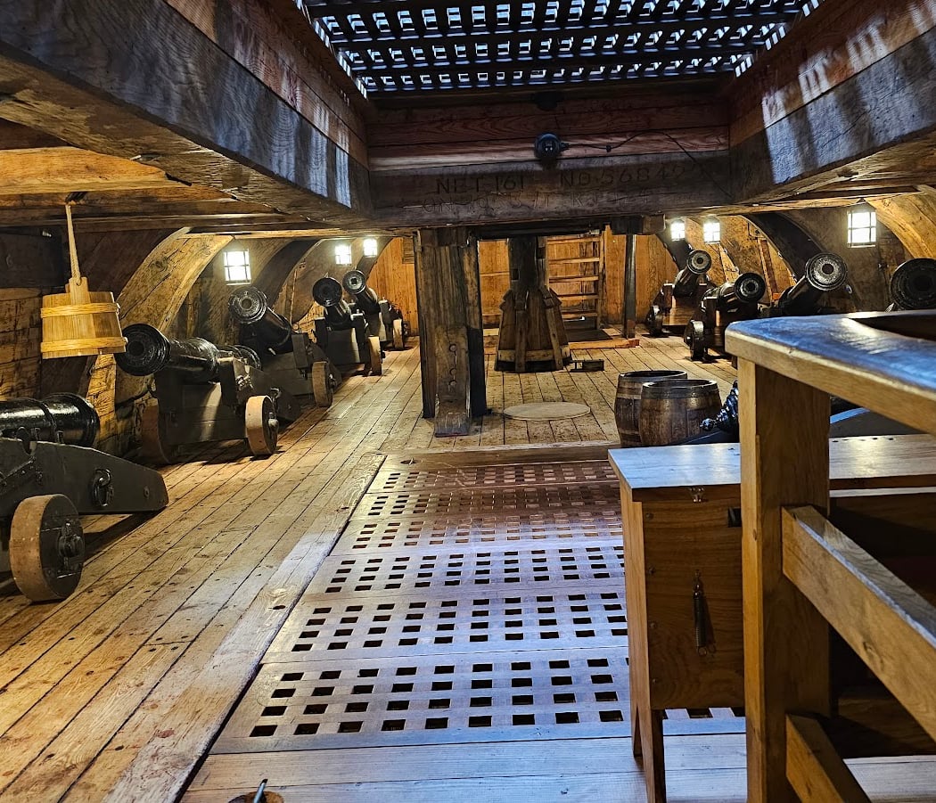 The Golden Hinde 1