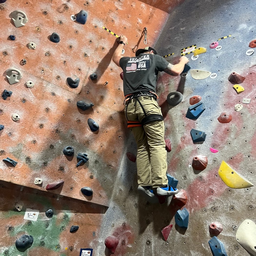 Petra Cliffs Climbing Center & Mountaineering School 2