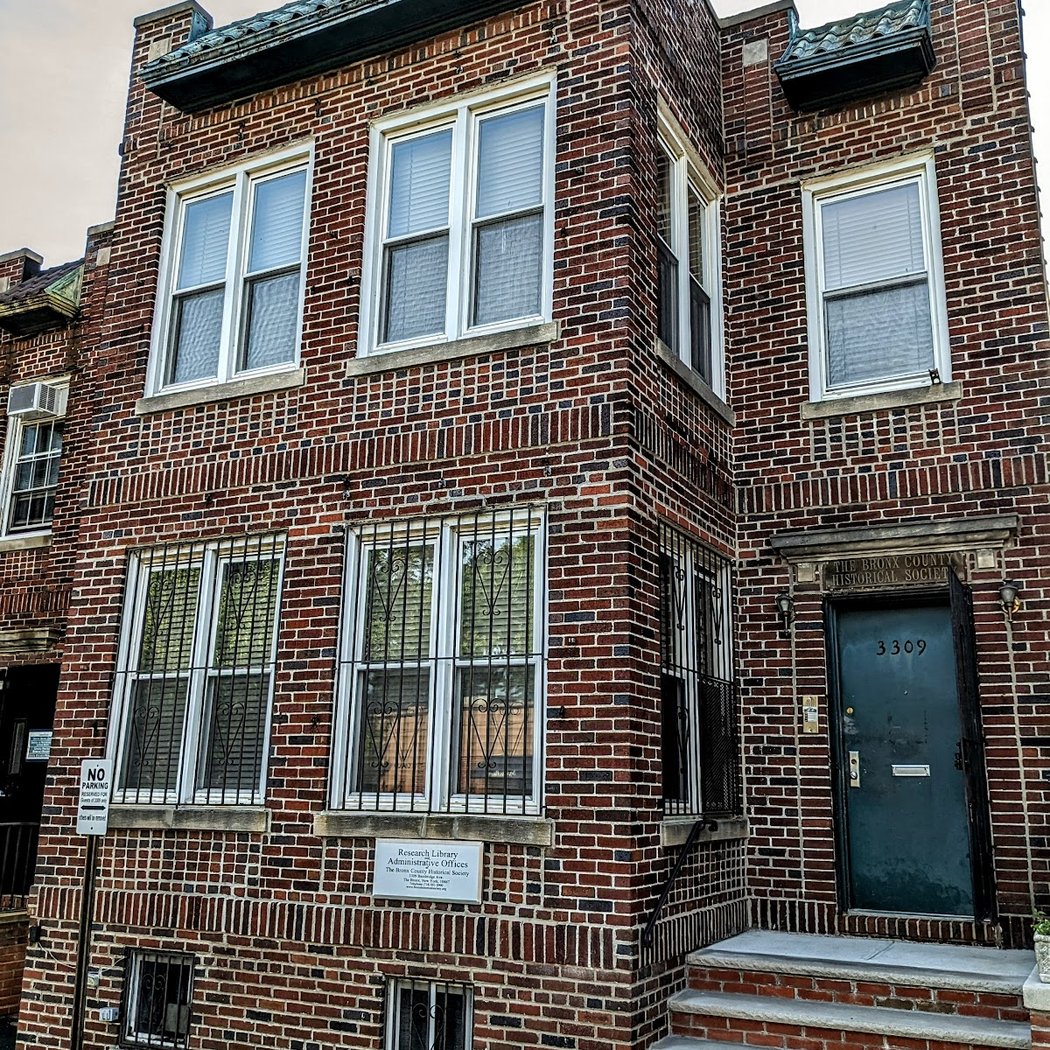 Research Library and Administrative Offices of The Bronx Historical Society 2