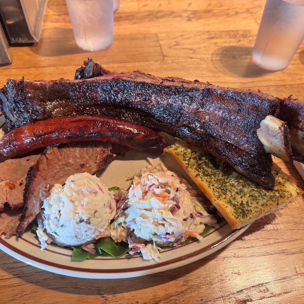 Sam's Bar-B-Que 1