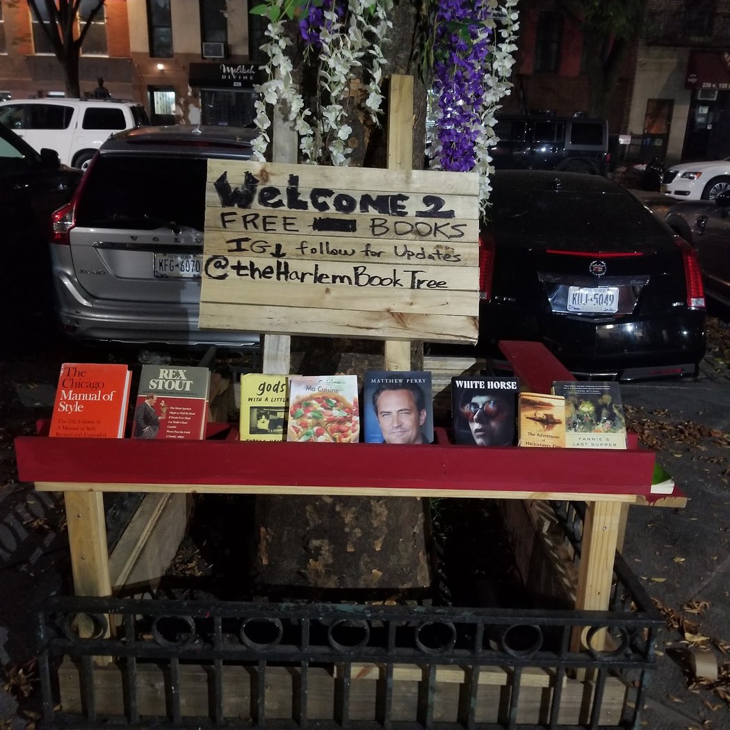 The Harlem Book Tree 1