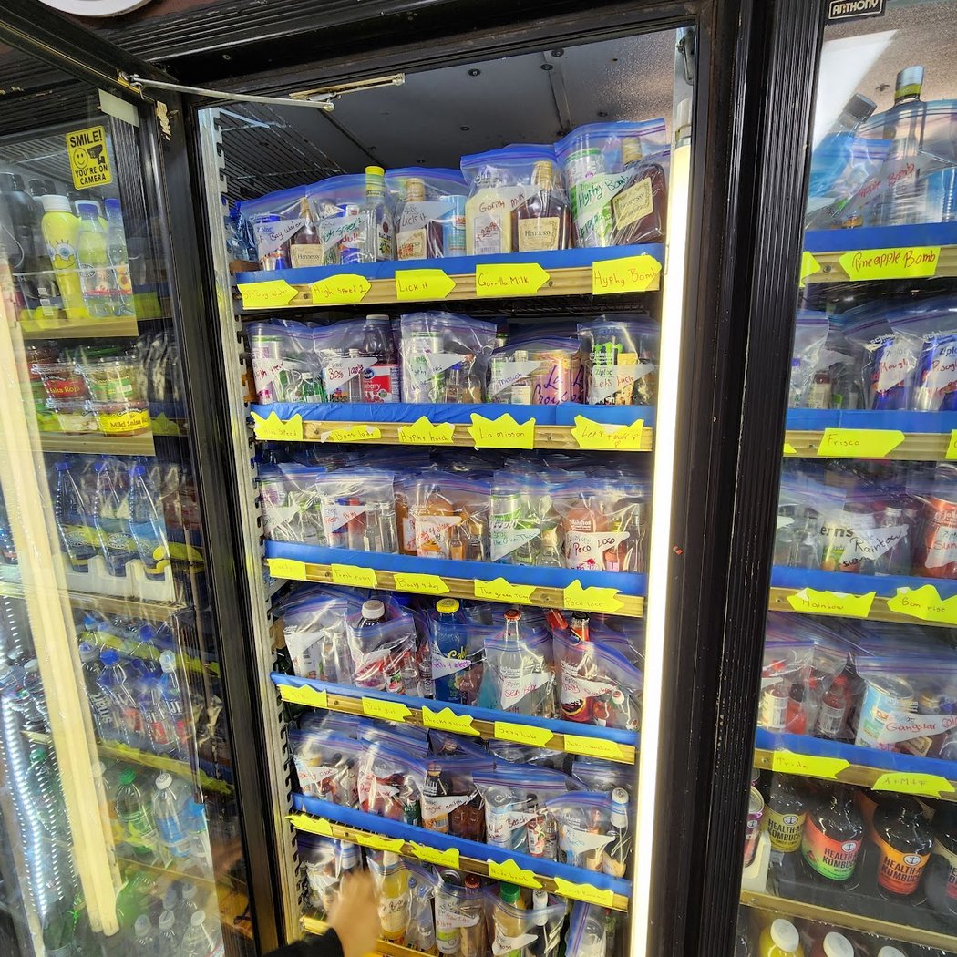 MR LIQUOR Store 1