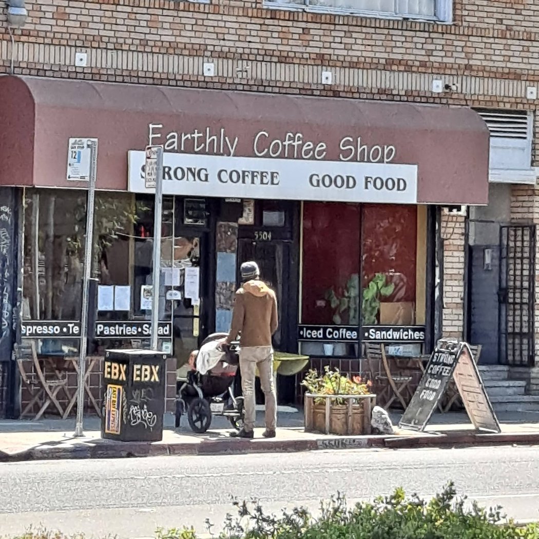 Earthly Coffee and Tea 2