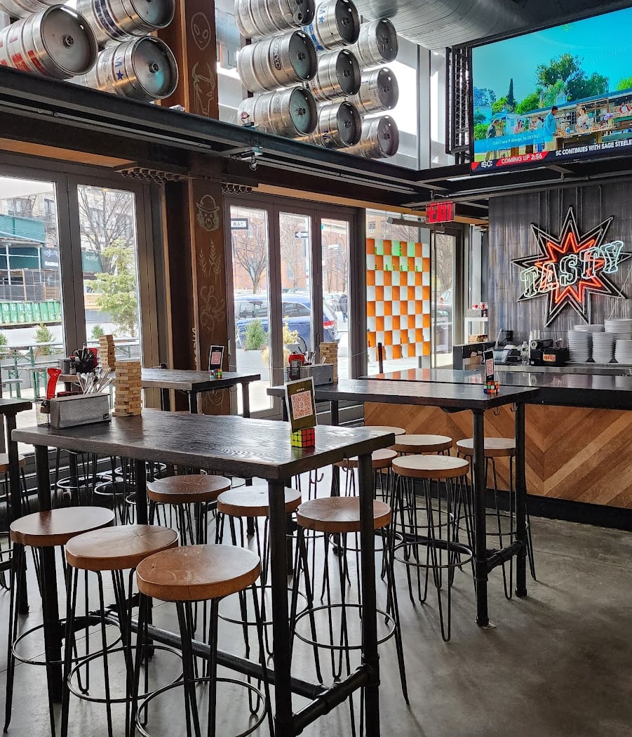 Clinton Hall & Rooftop Beer Garden 3