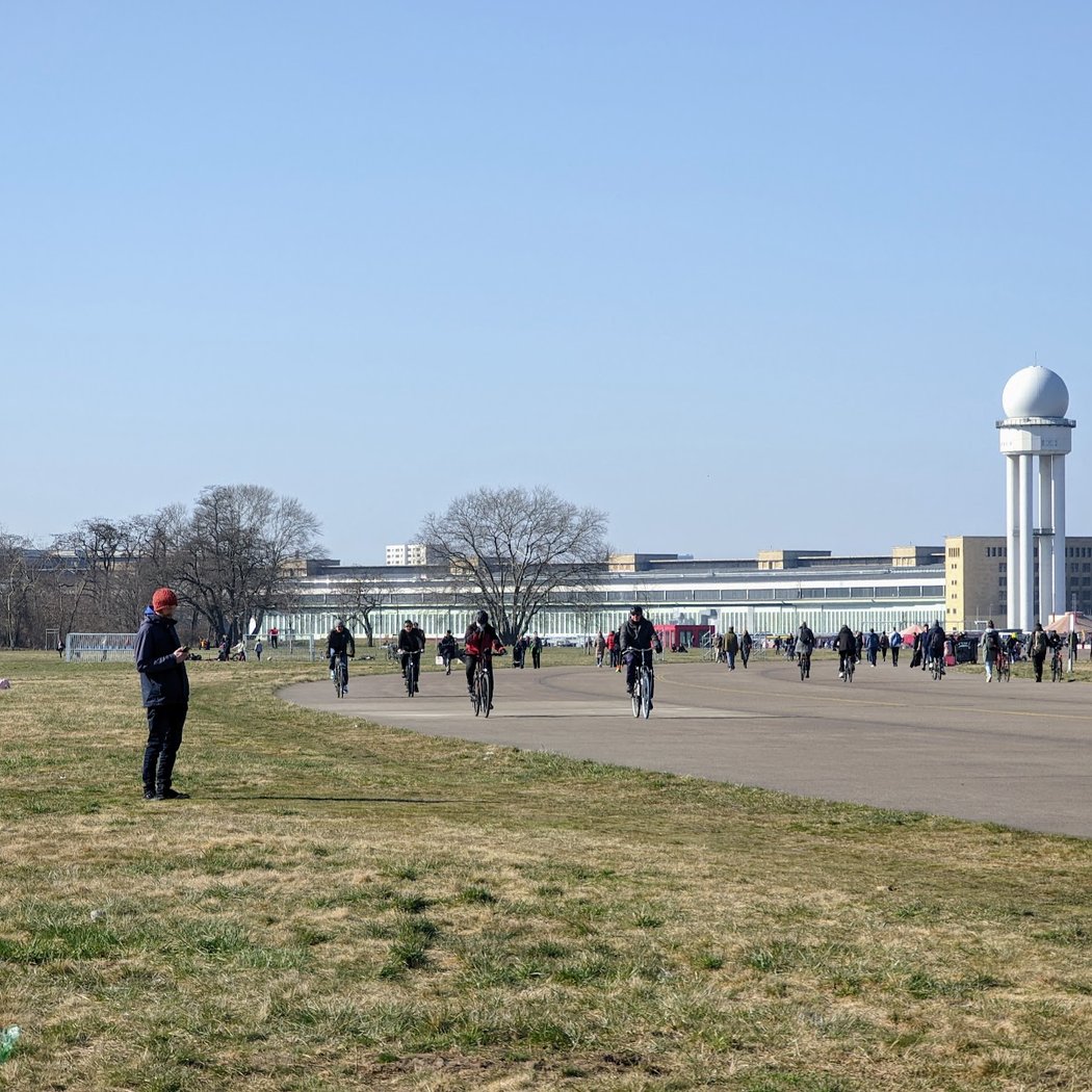 Tempelhofer Feld 2