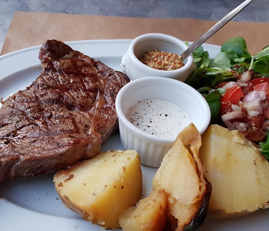 bistro grill du gron 3