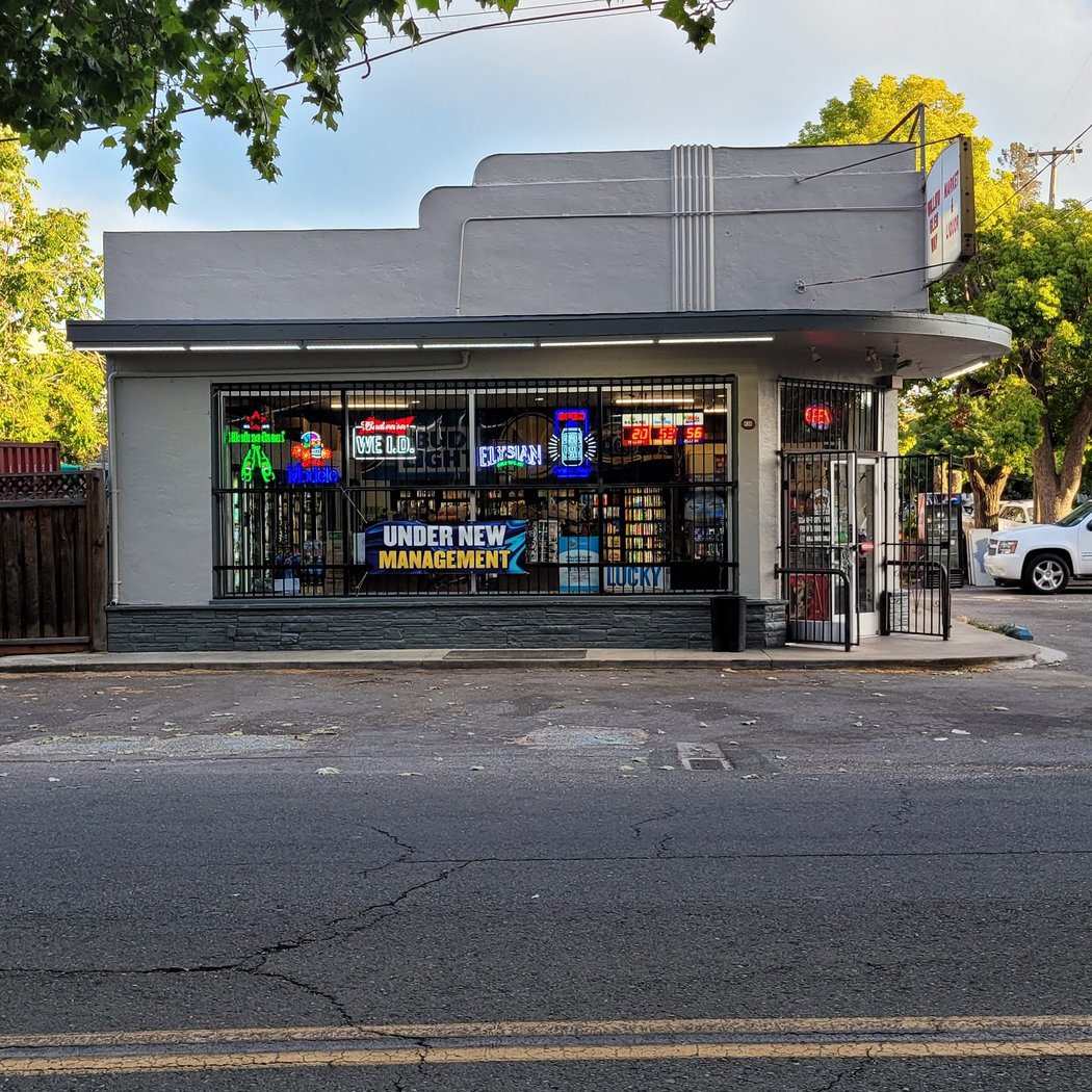 Willow Glen Liquor & Market 2