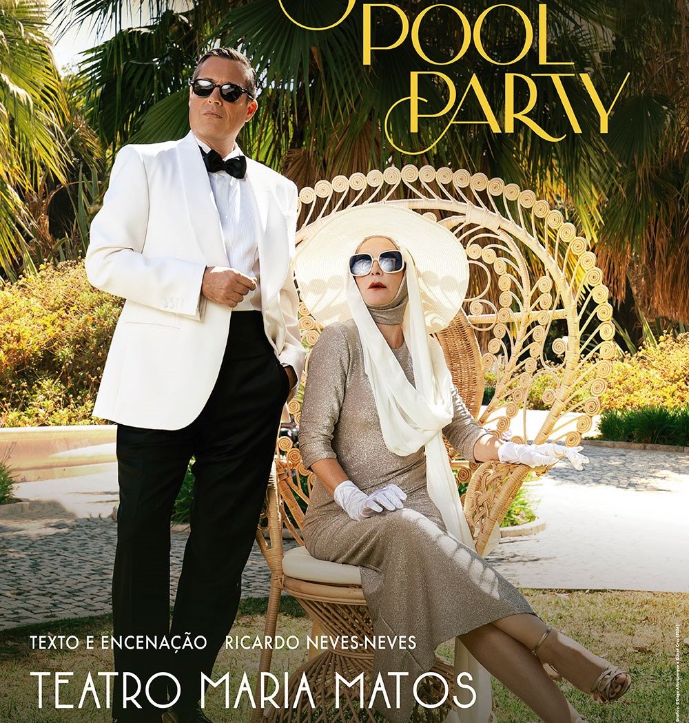 The swimming pool party 1