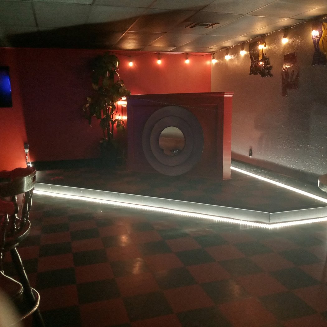 Roaring 20's Lounge 3