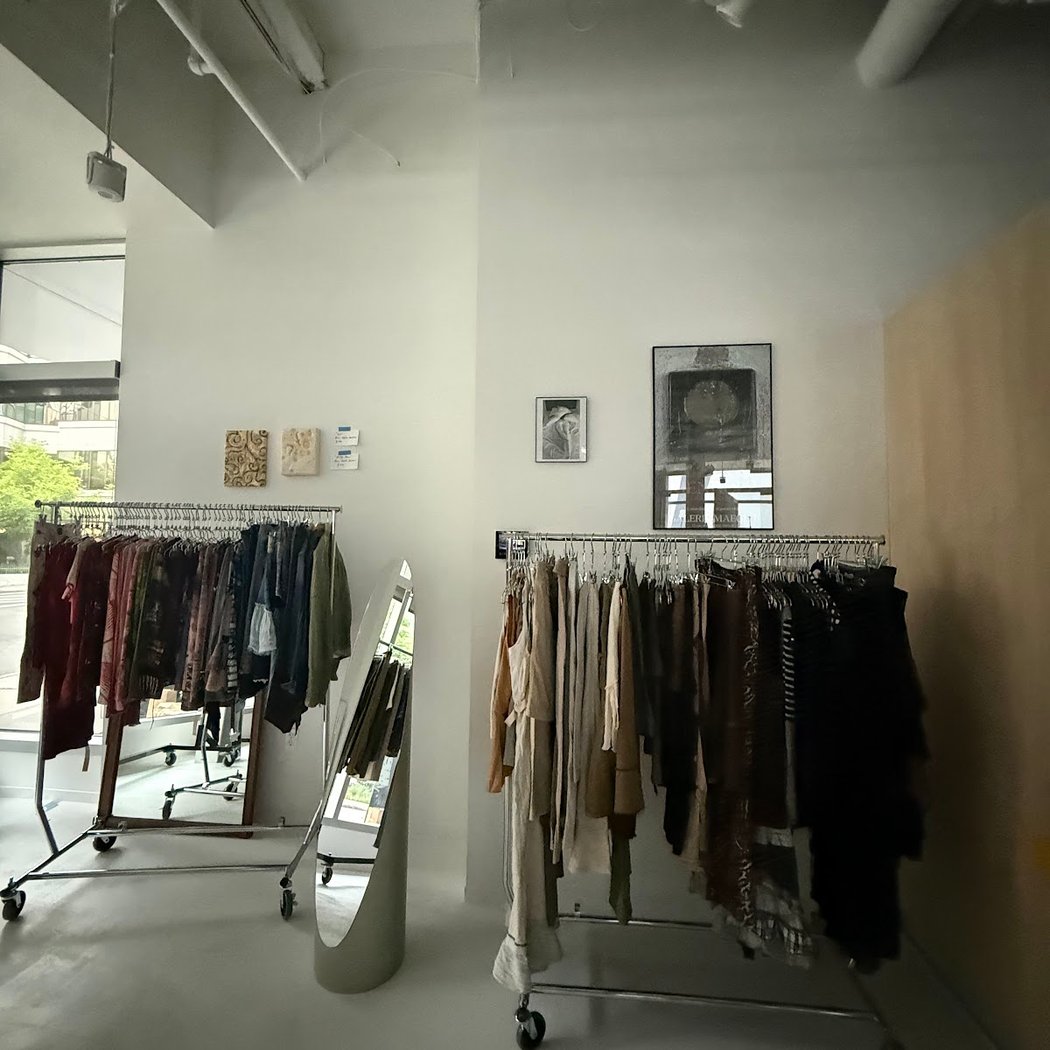 friends + family Vintage Store 3