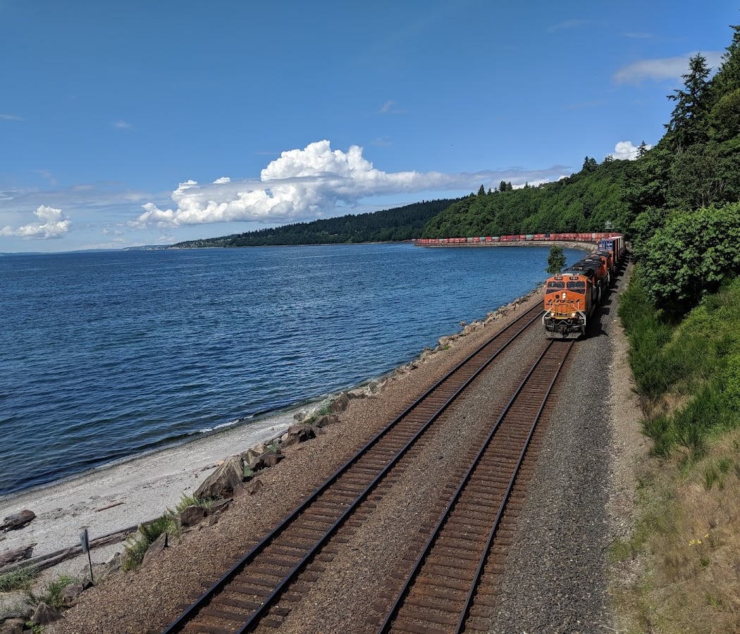 Carkeek Warmer Trail Run 1
