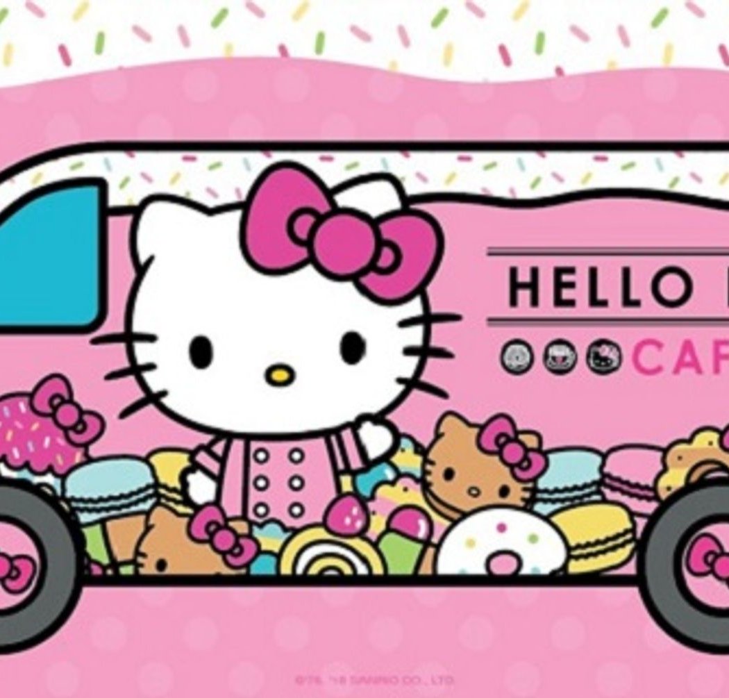 Hello Kitty Café Truck 1