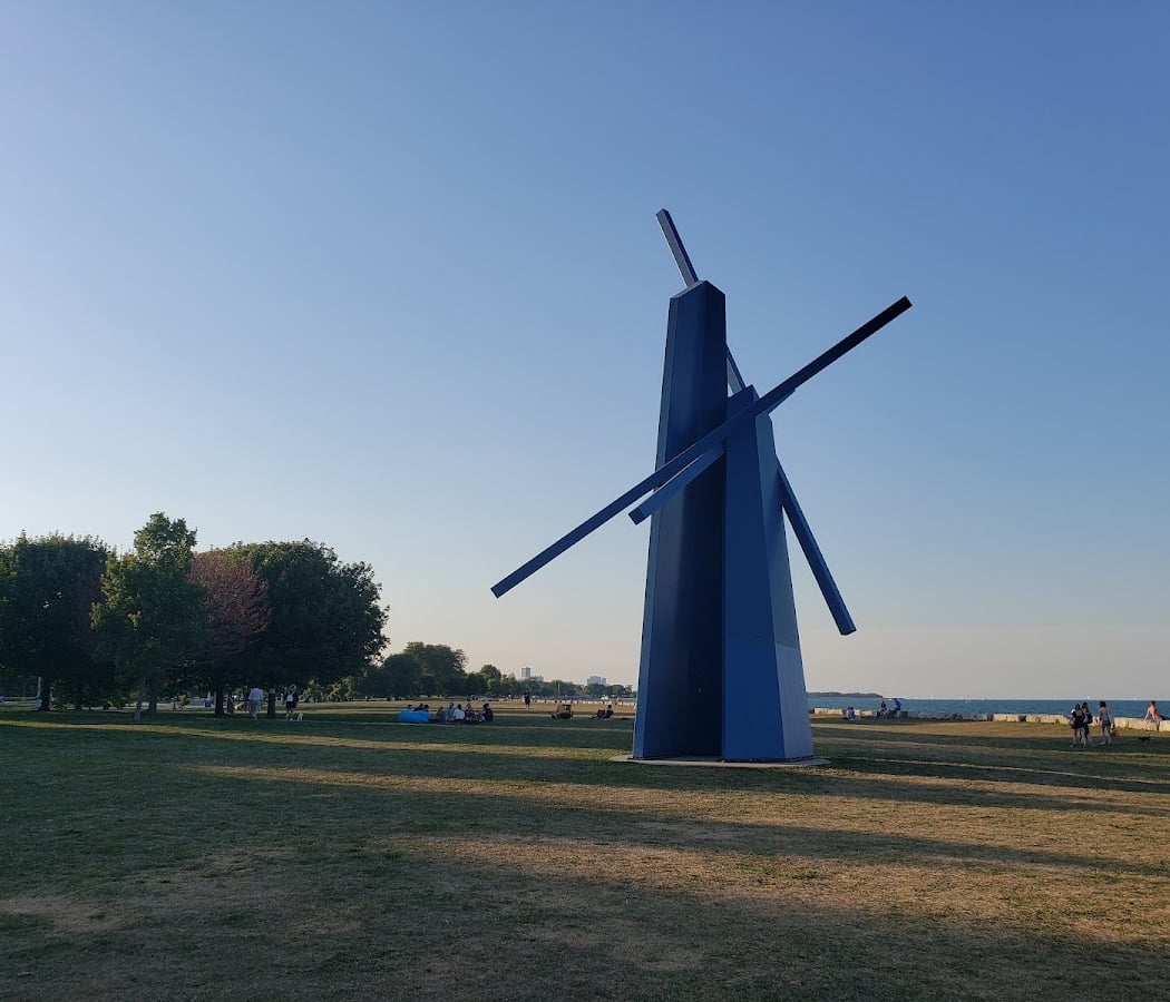 Lakefront Trail 2