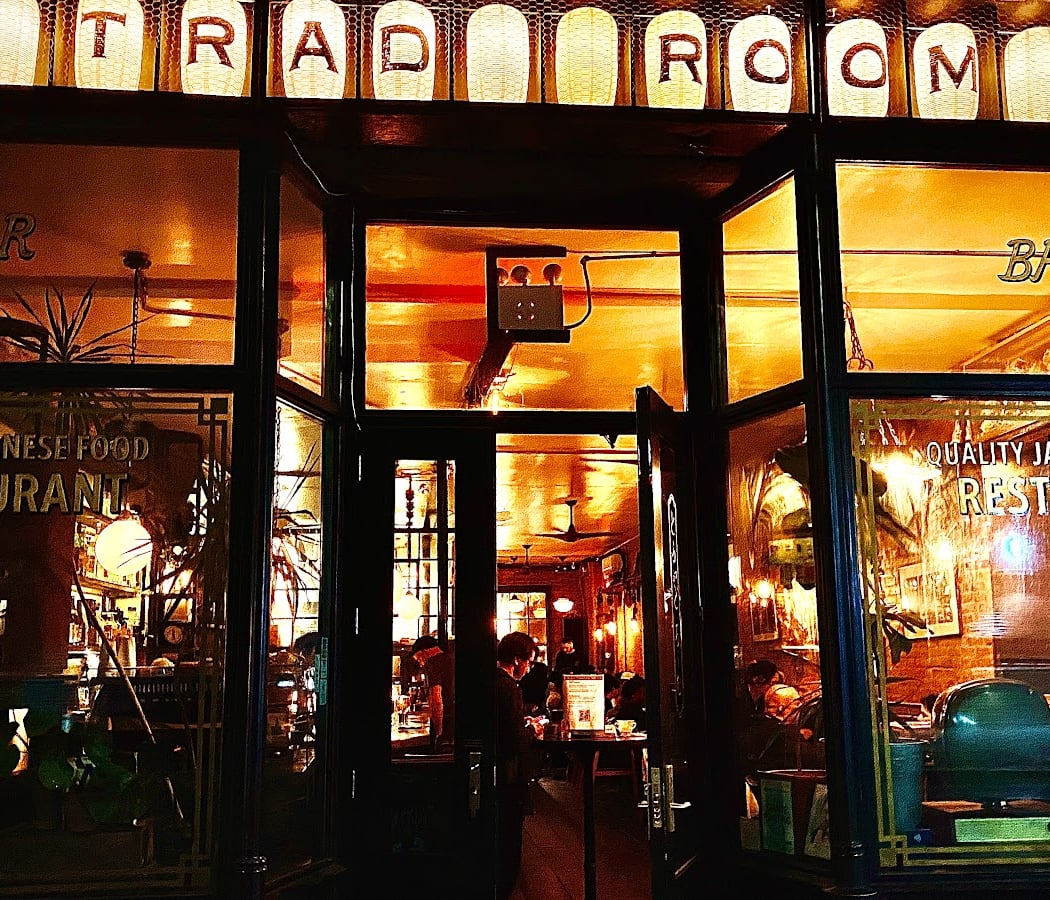 Trad Room 2