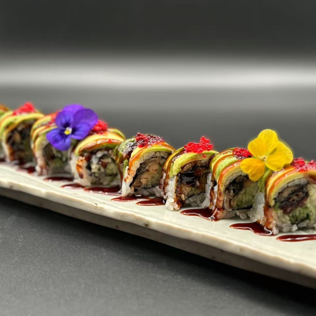 Sushi Shiro Bar and Grill 1