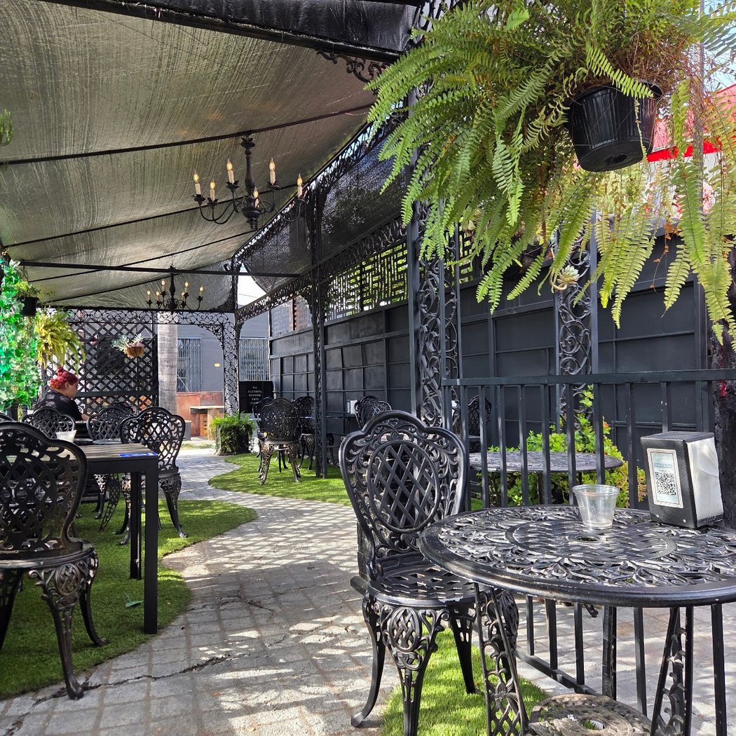 The Rising Sun Café & Bistro 2