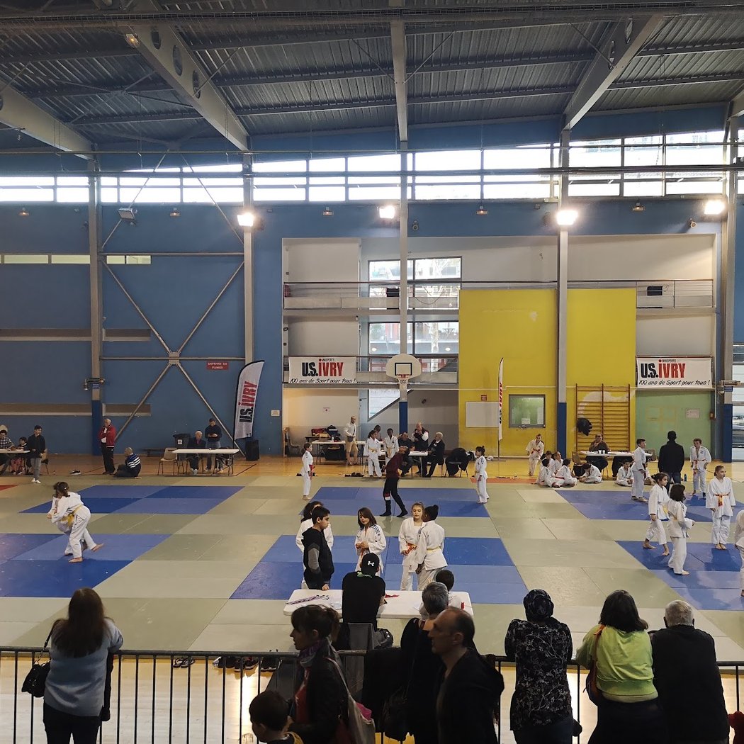Gymnasium Epinettes 1