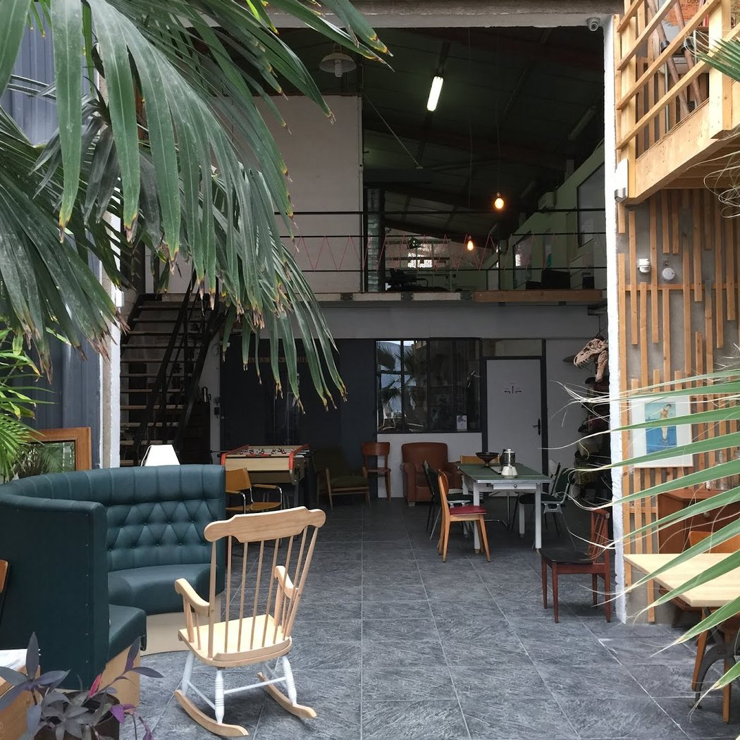 La Fourmilière Workcenter et coworking Espace de travail 3