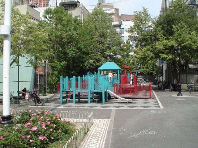 Vesuvio Playground 2