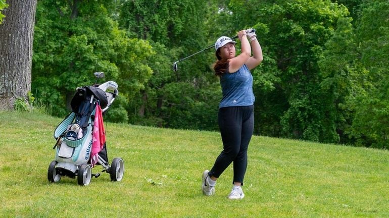 Middle Island Country Club 1