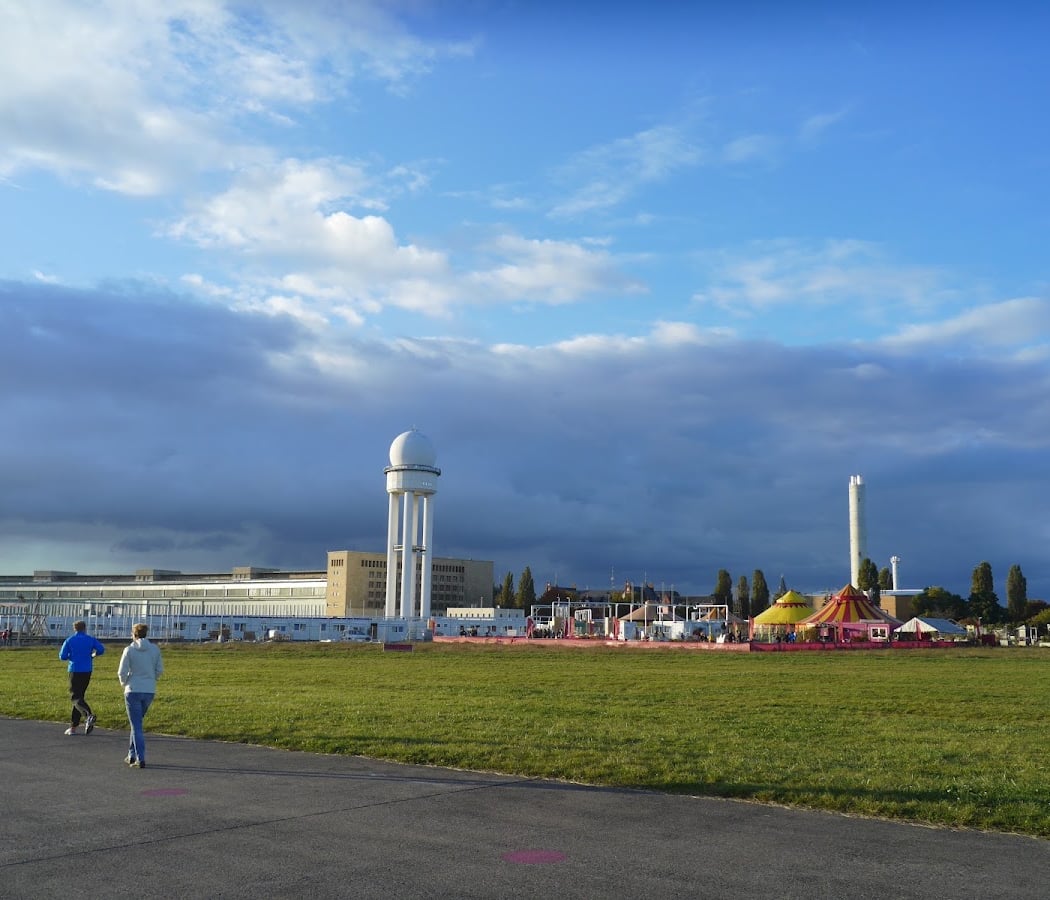 FESTIVAL FÜR DAS TEMPELHOFER FELD 2