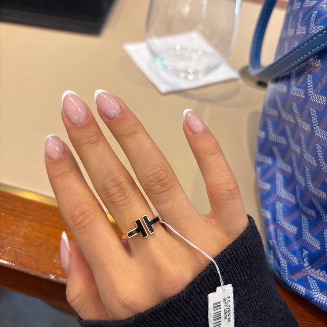 Tiffany & Co. 1